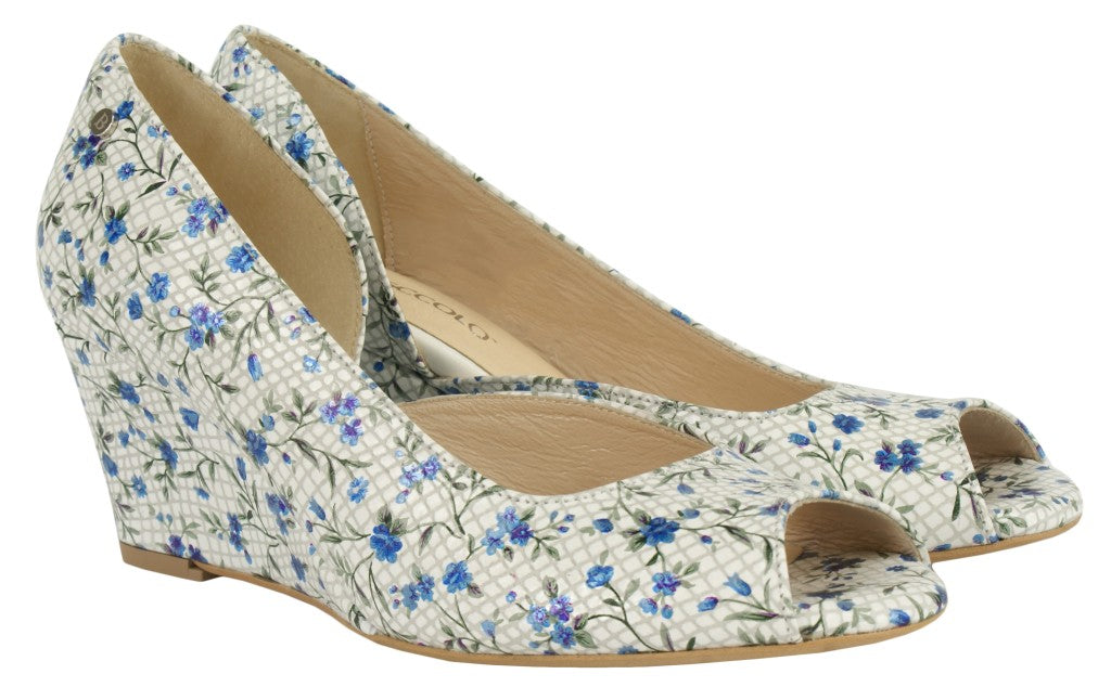 Bosccolo Womens Wedge Heels Sandal - Blue Flowers