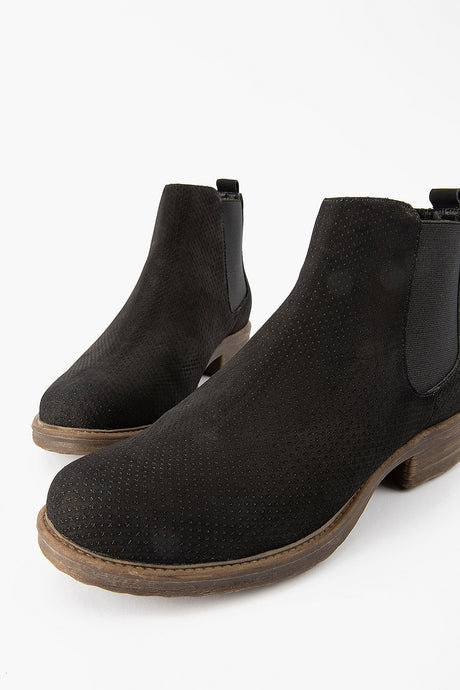 Silver Lining Tahlia Black Nubuck Punched