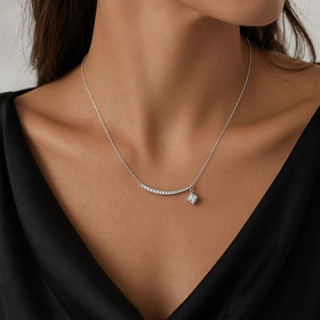 Krystal Couture Sparkling Pendant Necklace in White Gold Embellished with Swarovski Crystals