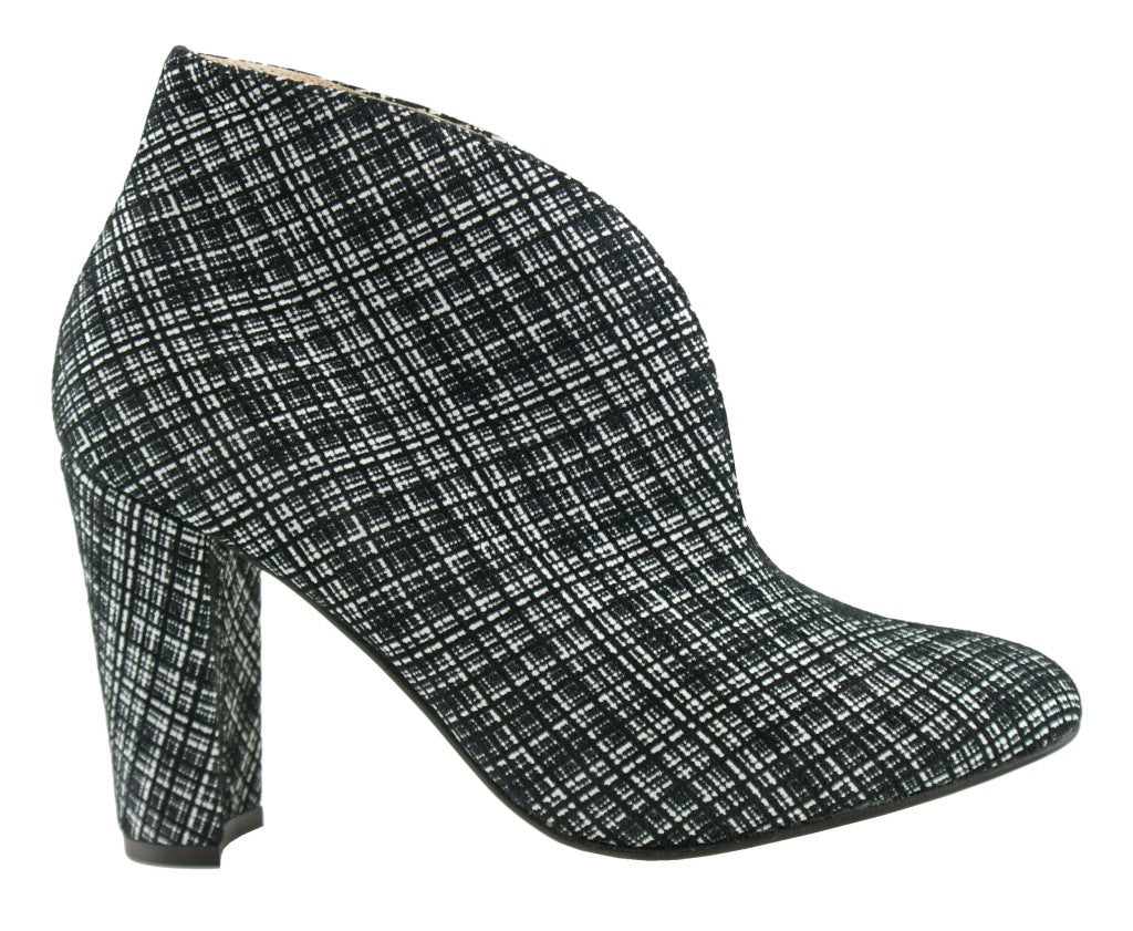 Bosccolo Womens Boots - Black/White