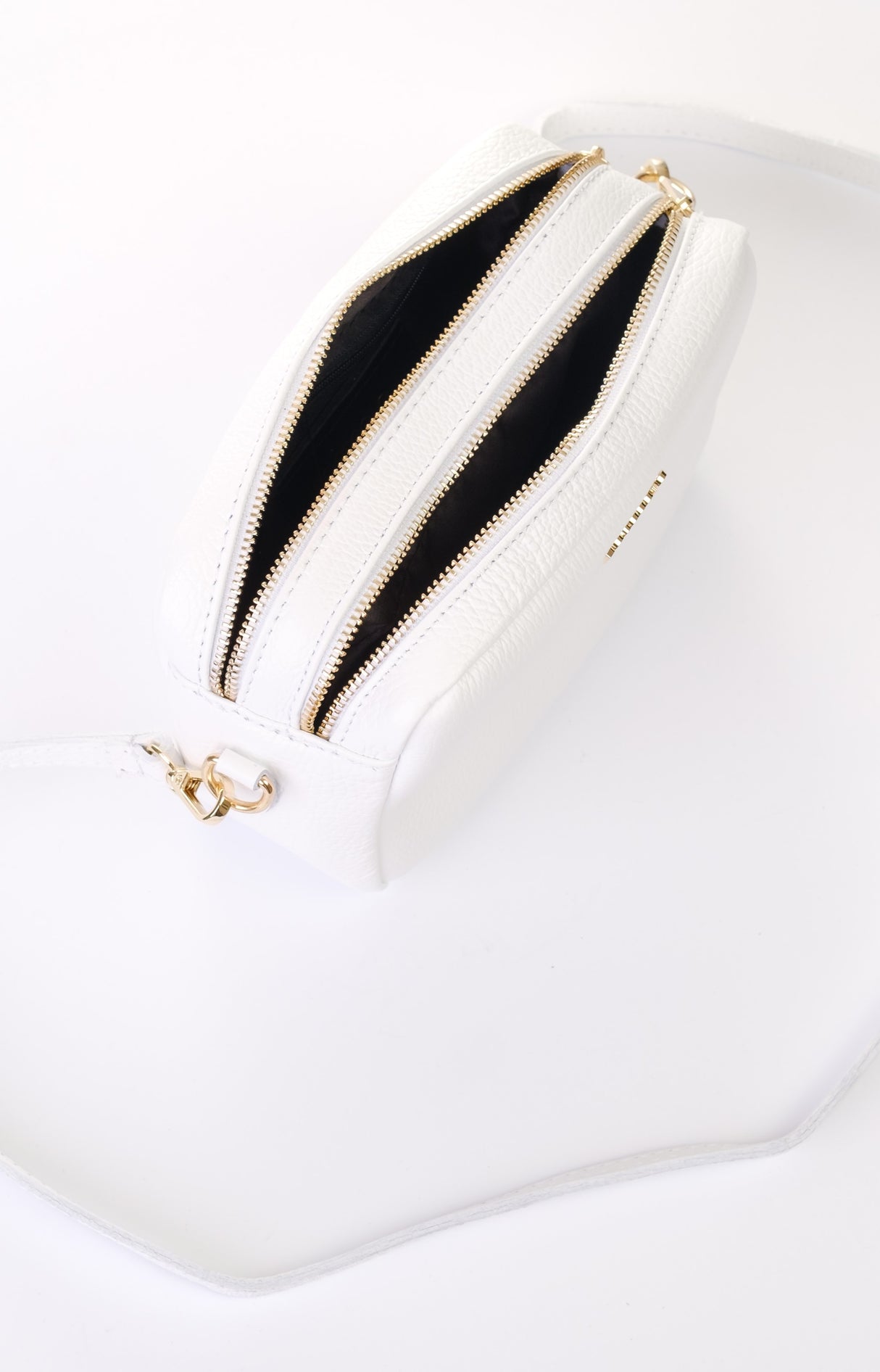 Bosccolo Shoulder Bag - White