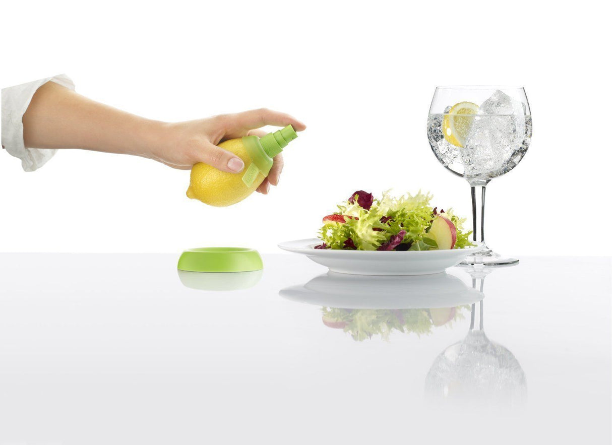 2X Stem Spray Mist Juicer Bpa Free Silicon Fruit Citrus Lemon Lime Kitchen Tool