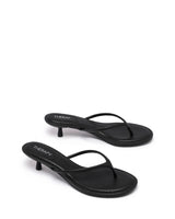 Therapy Suki Black