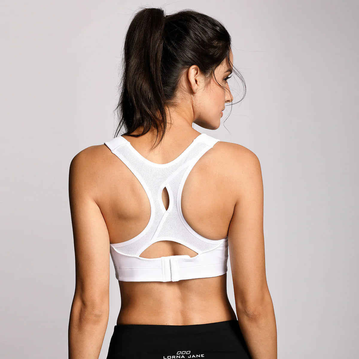 High Impact Lightly Padded Wireless Active Bra - White