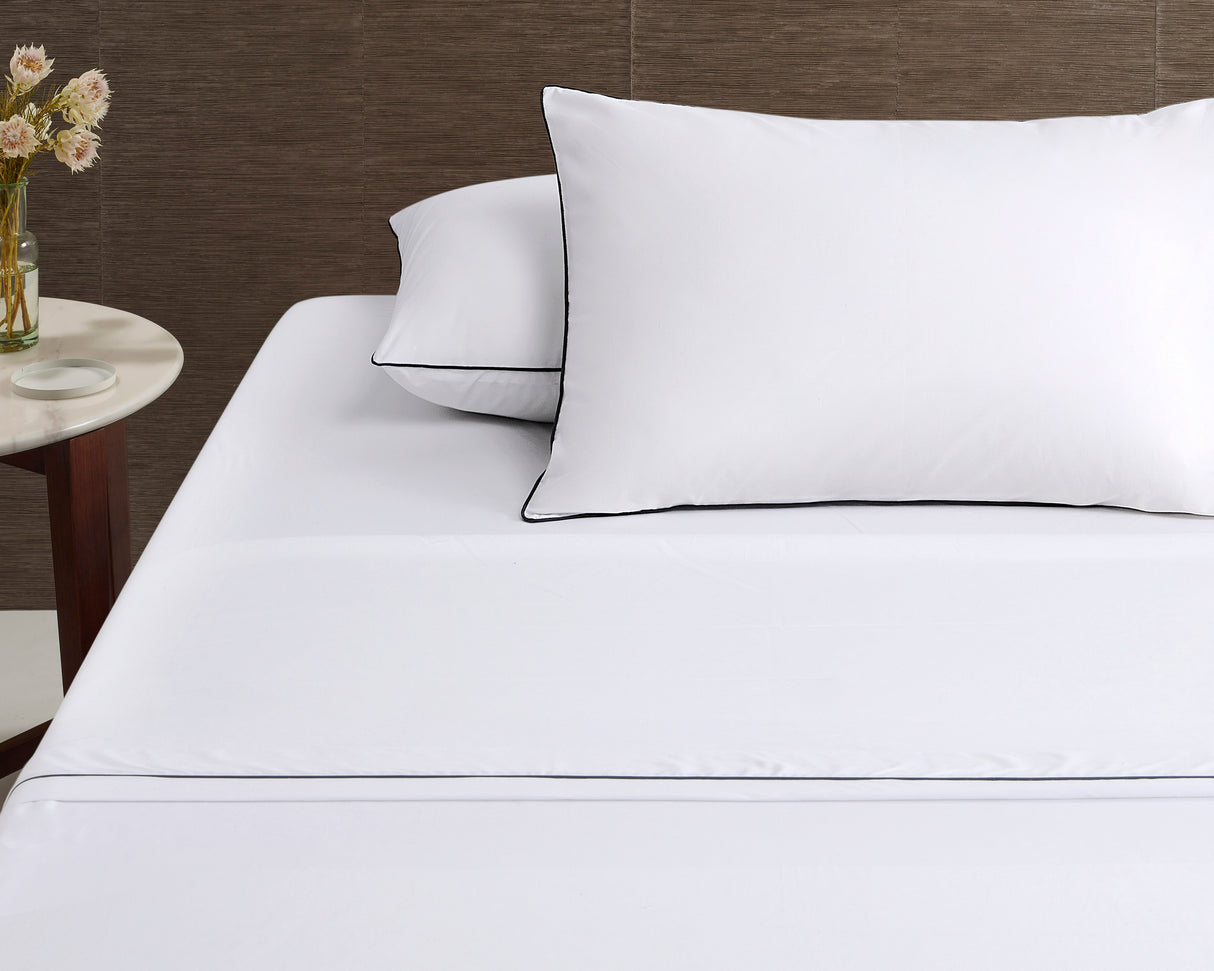 Accessorize Hotel  Deluxe Cotton Piped Sheet Set - White/Black
