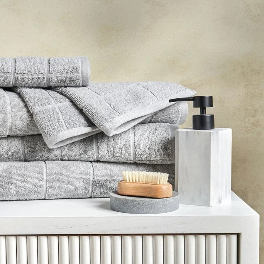 Homelife Naxos Diamond 5 Piece Towel Pack Silver